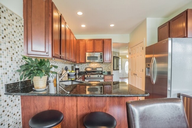 Photo - 216 Westbrook Dr