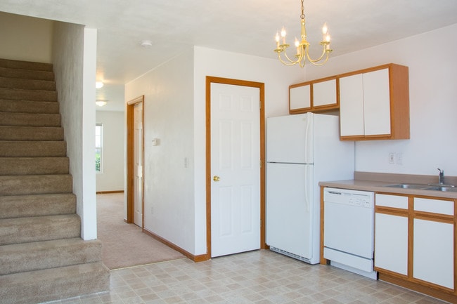 KITCHEN / PANTRY - ReNew Edwardsville Apartment Collection