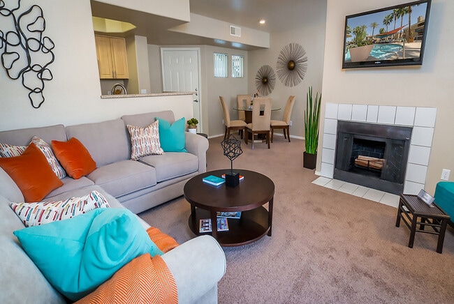 16359LIV1 - Indigo Creek