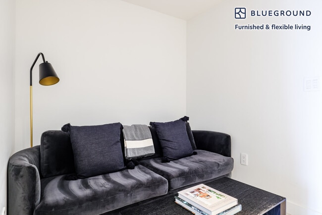 Photo - 399 Congress St Unit FL4-ID988