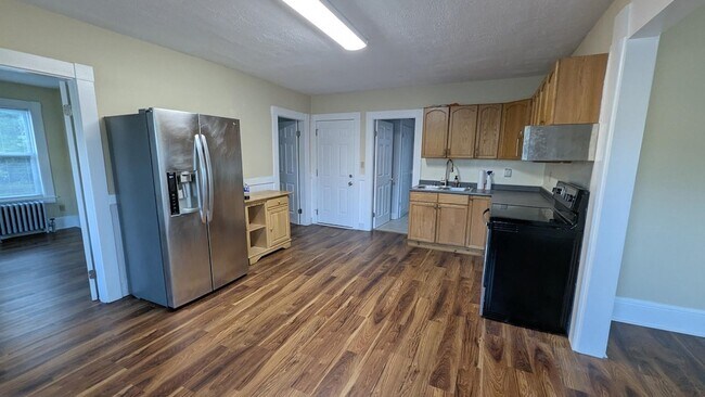 Photo - 34 Maple St Unit 2