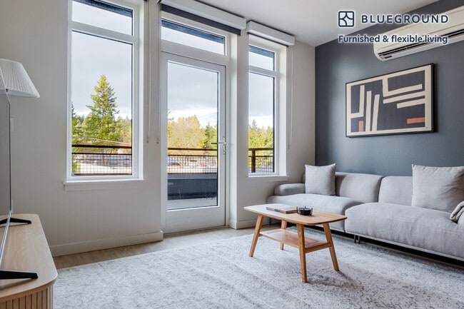 Building Photo - 1955 129th Ave NE Unit FL4-ID966