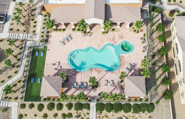 Photo - Willow Springs Apartments