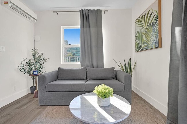 Photo - 3020 Seville St Unit SI ID1503968P