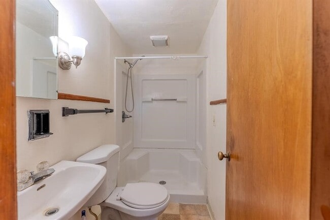 Photo - 302 N Nanticoke Ave Unit 3