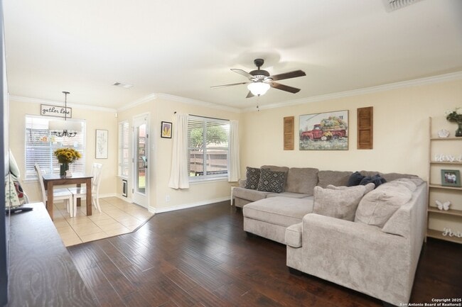 Photo - 10322 Filly Valley