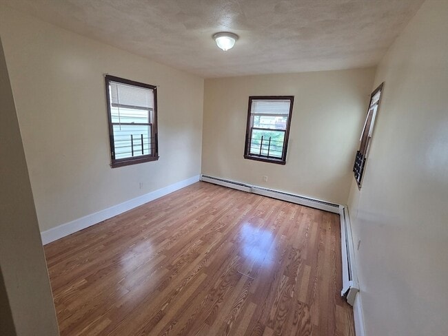 Photo - 49 Judson St Unit 3