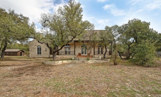 Photo - 140 Barton Ranch Cir