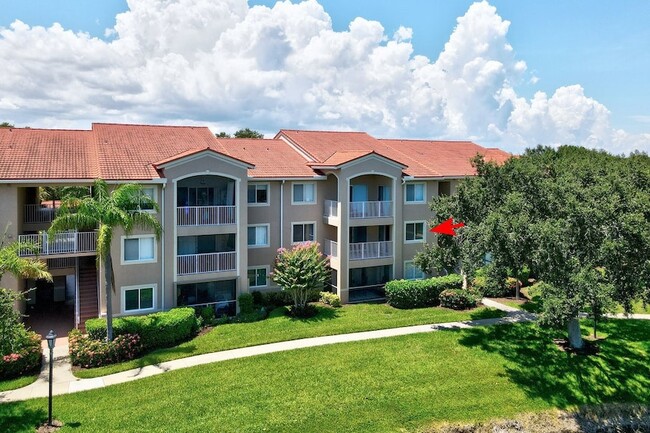 Building Photo - 1610 N 42ND Cir Unit 206