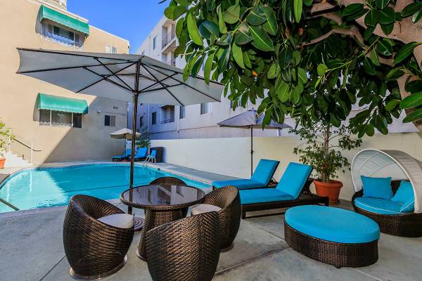 Photo - Studio City Mid Rise