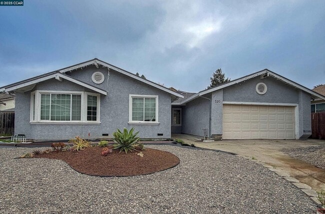 Building Photo - 530 Greenmont Dr