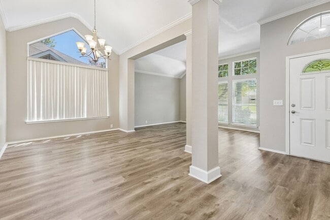 Photo - 3313 Heatherbrook Dr