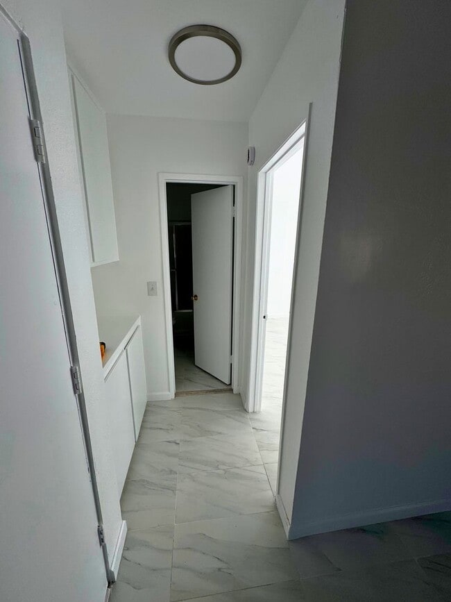 Photo - Churchill Apartments