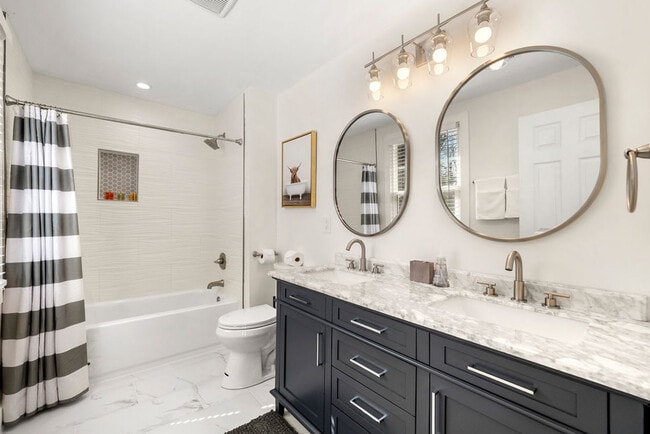 Photo - 659 S Peachtree St Unit ID1019258P