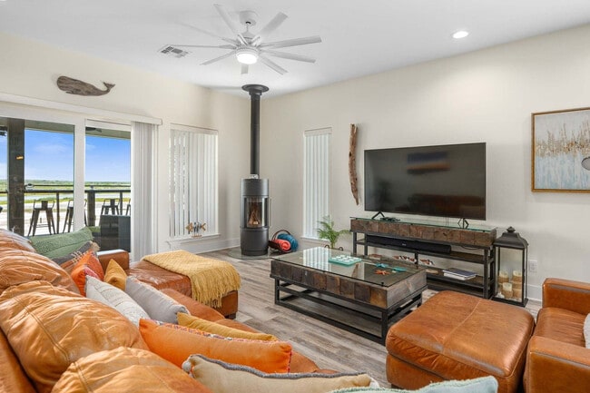 Photo - 456 Paradise Pointe Dr Unit SI ID1023244P