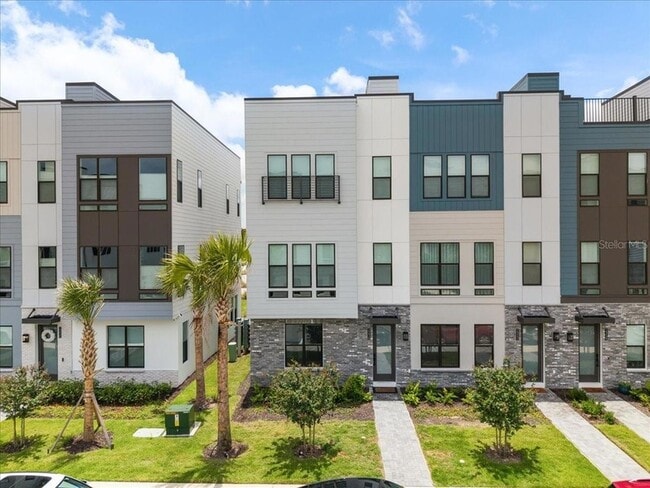 Building Photo - 2236 Brix St