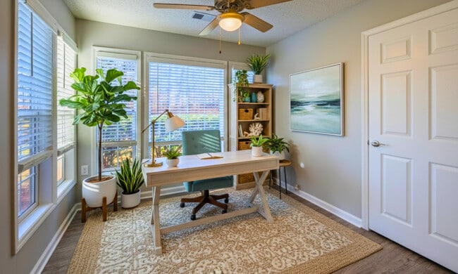 Photo - Summerlyn Place