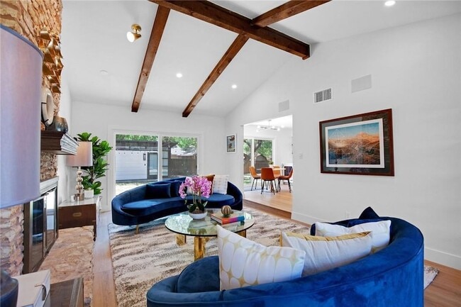 Building Photo - 7106 S Ute Trail