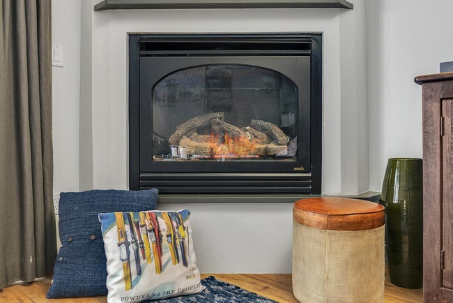 Photo - 450 S Pine St Unit ID1324994P