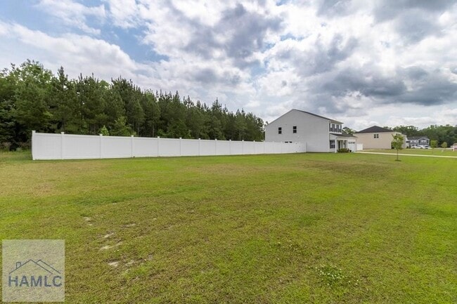 Photo - 147 Enclave Wy