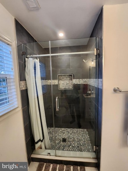 Photo - 2050 Cherri Dr