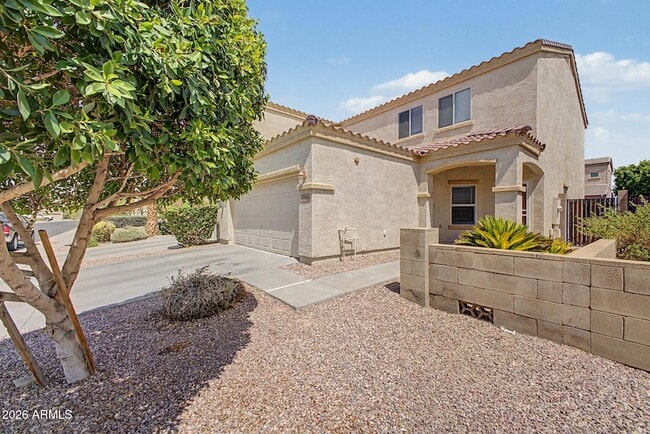 Building Photo - 8748 W Wood Dr