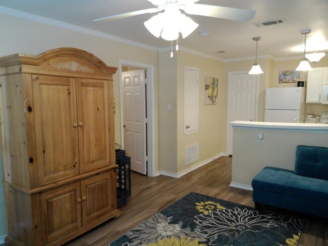 Photo - Northwood Luxury Apartments & Corporate Su...