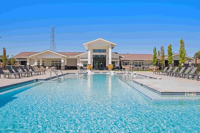 Photo - Farmhouse Apartments