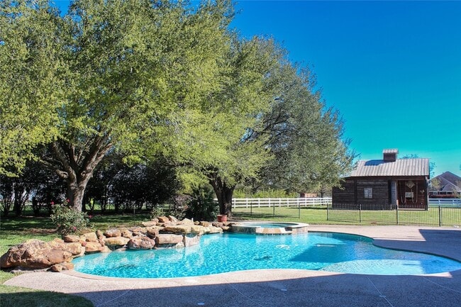 Photo - 19907 Stone Lake Cir