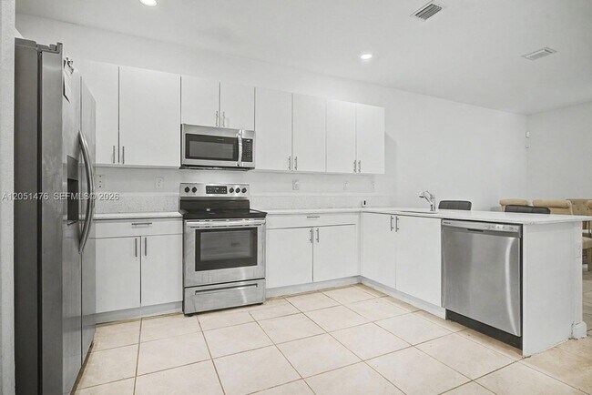 Photo - 1020 SE 26th Ter