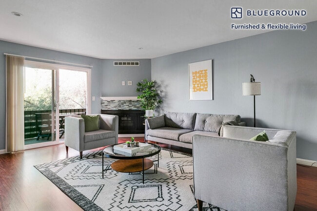 Building Photo - 235 Arlington Rd Unit FL3-ID2101