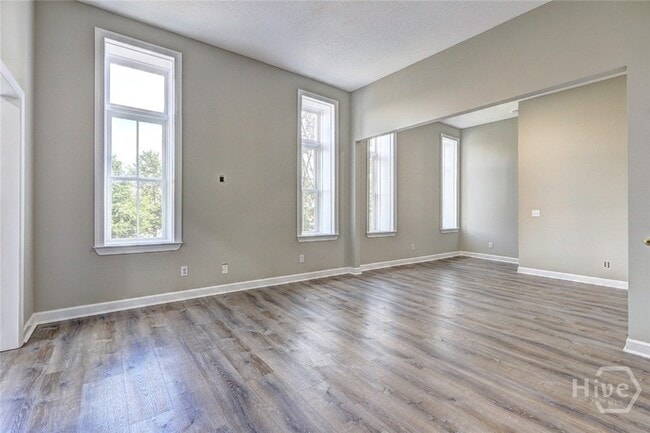 Photo - 123 S Broad St