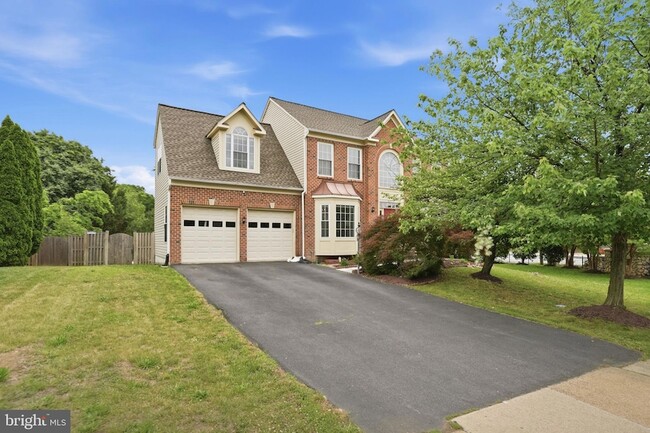 Photo - 6355 Willowfield Way