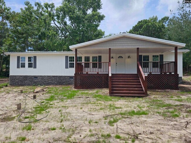 Building Photo - 855 Park Rd