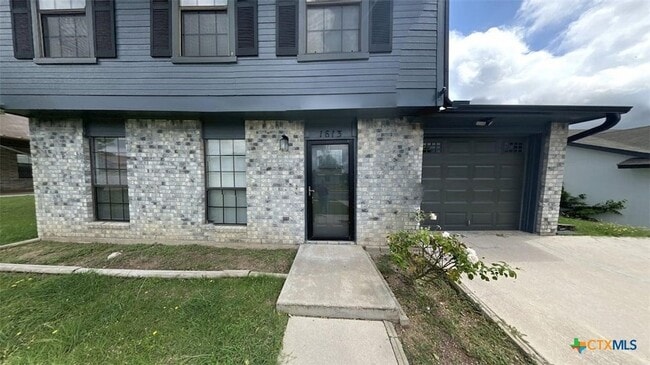 Photo - 1613 Bobby Lee Dr