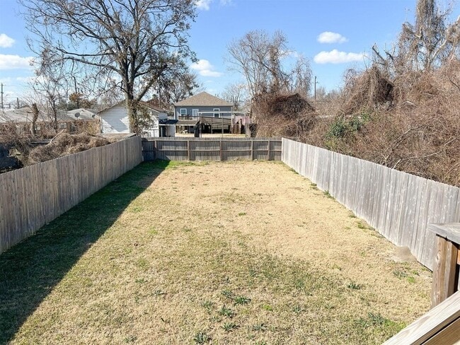 Photo - 3407 Sakowitz St Unit B