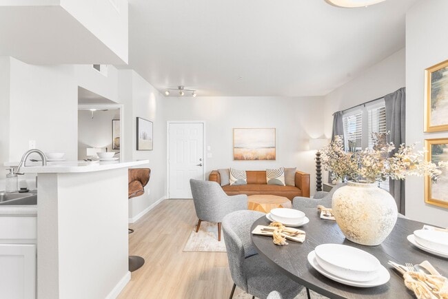 Building Photo - Parkway Terraces