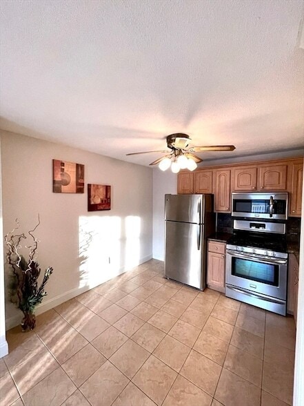 Photo - 8 Kenmar Dr Unit 58