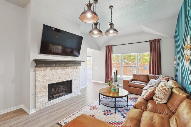 Photo - 915 Santa Fe Dr Unit ID1029110P