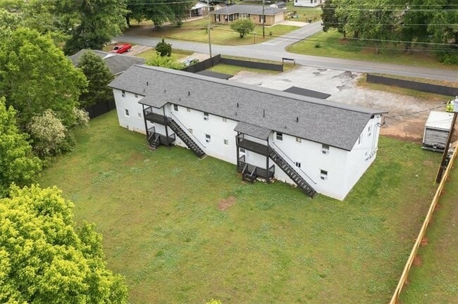 Photo - 610 N College Dr Unit 5