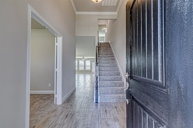 Photo - 327 Sweetspire Dr