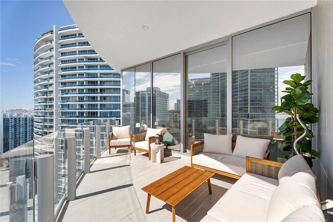 Photo - 300 Biscayne Blvd Way Unit 4007