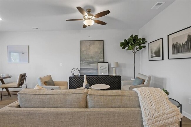 Photo - 1150 Hunter Trl