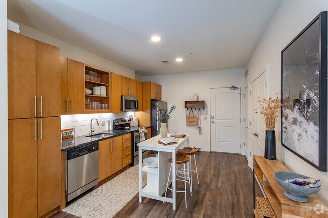 1BR, 1BA - A4 - 720SF - Kitchen - Station 40