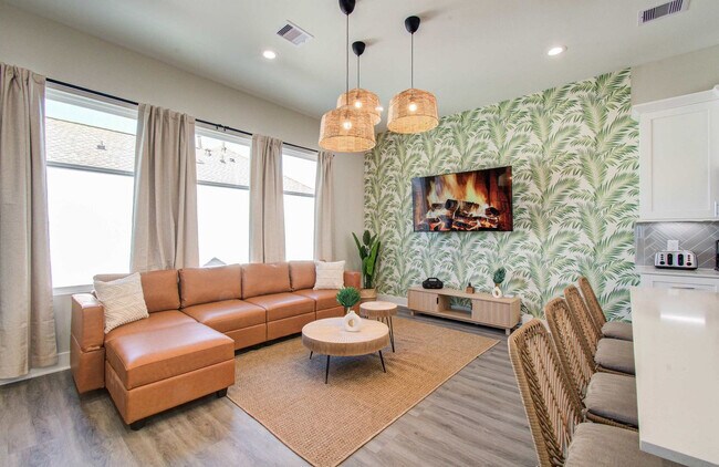 Photo - 8320 Curry Rd Unit ID1391267P