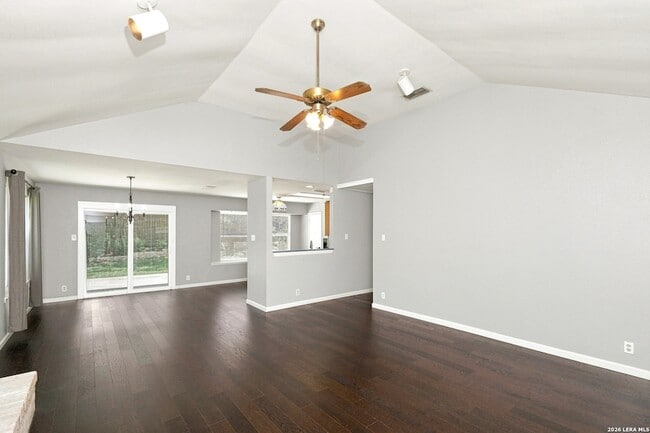 Photo - 6023 Broadmeadow