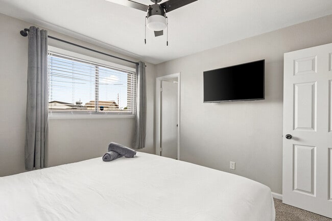 Photo - 4102 W Virginia Ave Unit SI ID1244352P