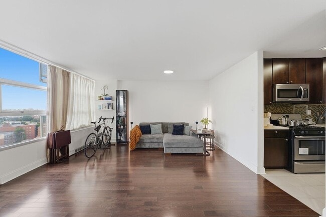 Photo - 6050 Blvd E Unit 16E