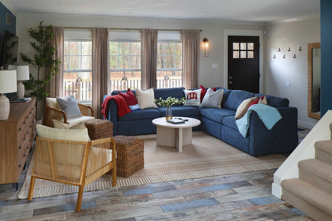 Photo - 331 June Ln Unit ID1363343P