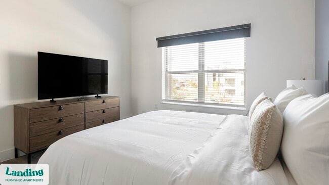 Photo - 116 Talon Grasp Trail Unit 15309